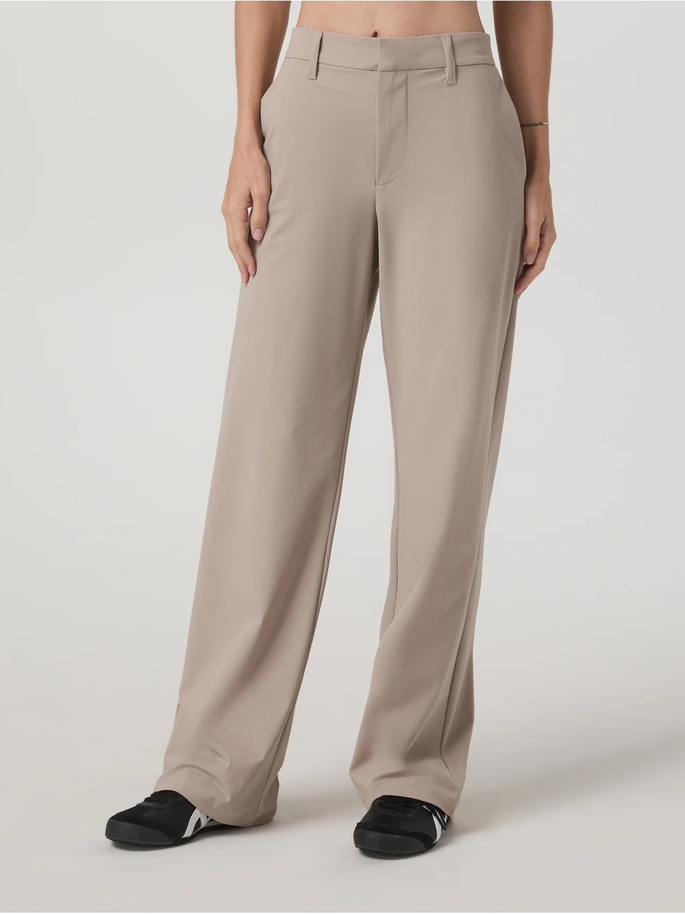Vuori Miles Trouser Pants in Willow Grey Size XS
